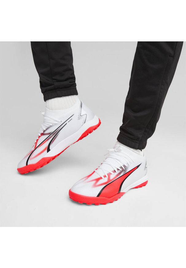 Puma - Buty piłkarskie męskie PUMA Ultra Match Tt. Kolor: wielokolorowy, biały, czerwony, czarny. Sport: piłka nożna