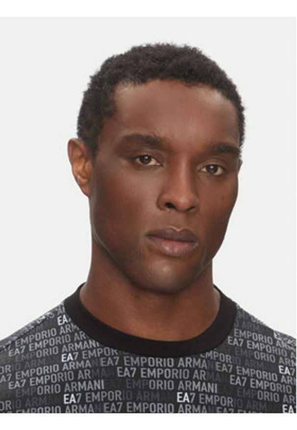 EA7 Emporio Armani T-Shirt 7M000208 AF12874 UC001 Czarny Regular Fit. Kolor: czarny. Materiał: bawełna