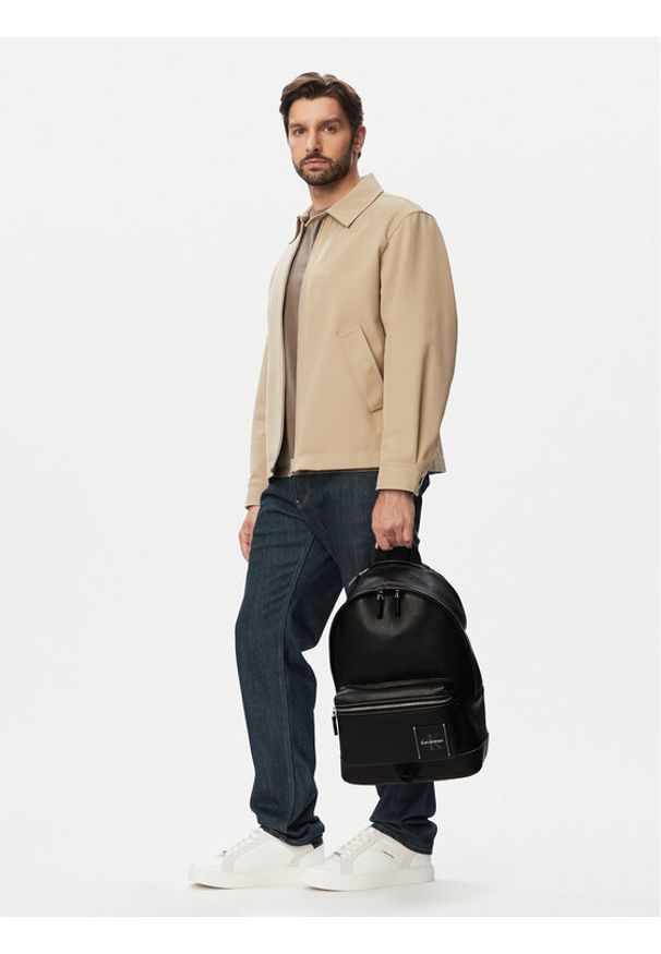 Calvin Klein Plecak Bold Pebble Round Backpack LV04D3425G Czarny. Kolor: czarny. Materiał: skóra