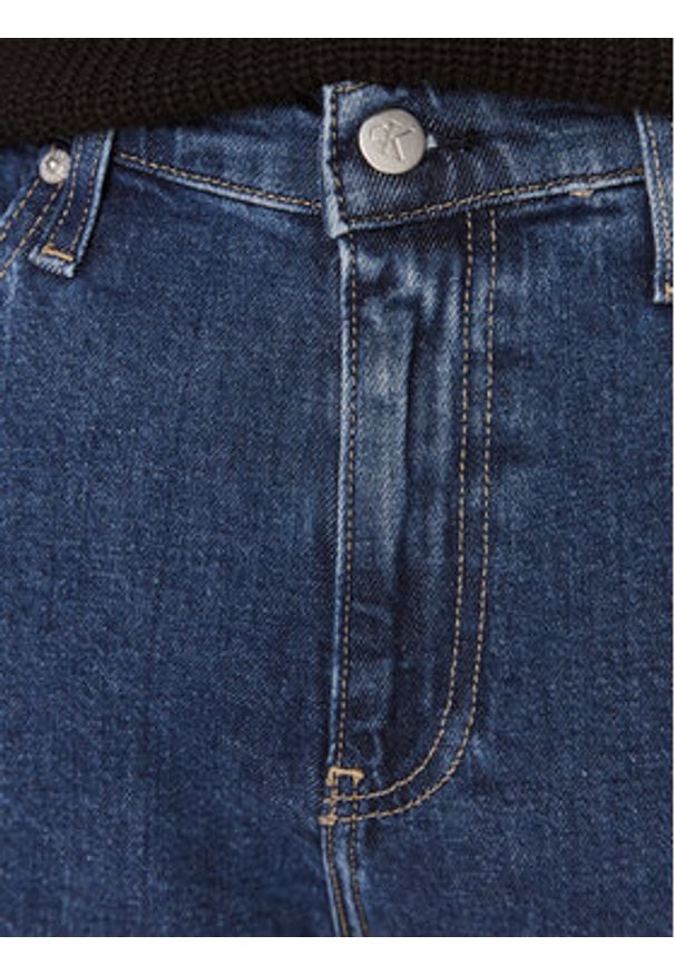 Calvin Klein Jeans Jeansy J20J221589 Niebieski Mom Fit. Kolor: niebieski