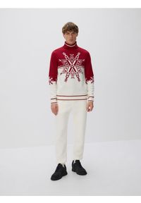 Reserved - Spodnie dresowe regular fit - złamana biel. Materiał: dresówka