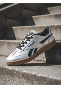 Reebok Sneakersy CEO-FORTE LOUNGER AR30252W-SBS Srebrny. Kolor: srebrny. Materiał: skóra #7