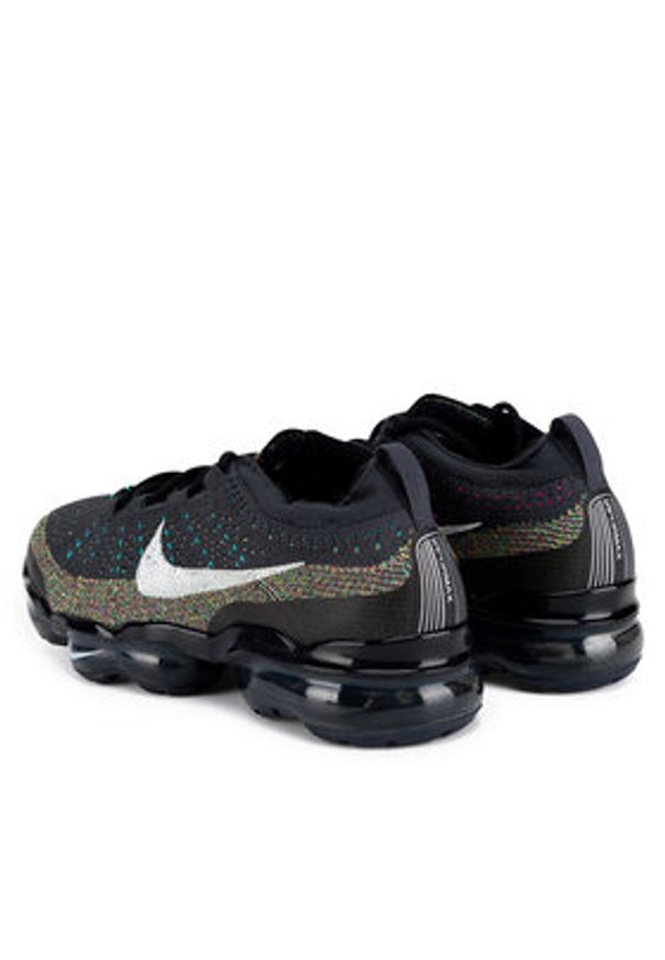 Nike Sneakersy DV1678-008-M Czarny. Kolor: czarny. Materiał: materiał