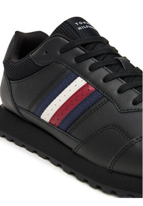 TOMMY HILFIGER - Tommy Hilfiger Sneakersy New Runner Eva Stripes FM0FM05637 Czarny. Kolor: czarny. Materiał: skóra