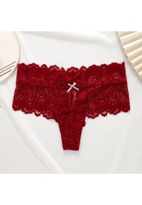 Intica - Stringi koronkowe z szerokim pasem na co dzień i okazje Chandrima. Kolor: czerwony. Materiał: koronka. Wzór: koronka