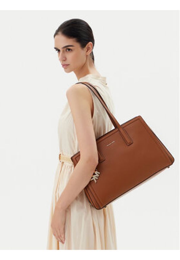 MICHAEL Michael Kors Torebka Laila 30S5G9IT2L Brązowy. Kolor: brązowy. Materiał: skórzane