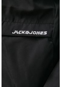 Jack & Jones kurtka męska kolor czarny przejściowa. Okazja: na co dzień. Kolor: czarny. Materiał: poliester. Styl: casual