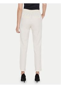 Vero Moda Chinosy Maya 10225280 Beżowy Regular Fit. Kolor: beżowy. Materiał: wiskoza #6