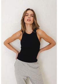 TOP GWEN CZARNY S - Flawless. Kolor: czarny. Materiał: bawełna, skóra, dzianina. Długość rękawa: na ramiączkach. Sezon: lato. Styl: sportowy