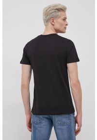 Lee Cooper T-shirt bawełniany kolor czarny z nadrukiem. Okazja: na co dzień. Kolor: czarny. Materiał: bawełna. Wzór: nadruk. Styl: casual #3