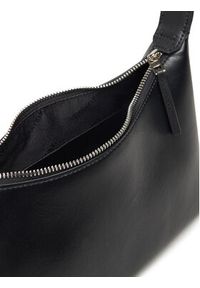 Calvin Klein Torebka Hardware Strap Medium Crossbody K60K613028 Czarny. Kolor: czarny. Materiał: skórzane #4