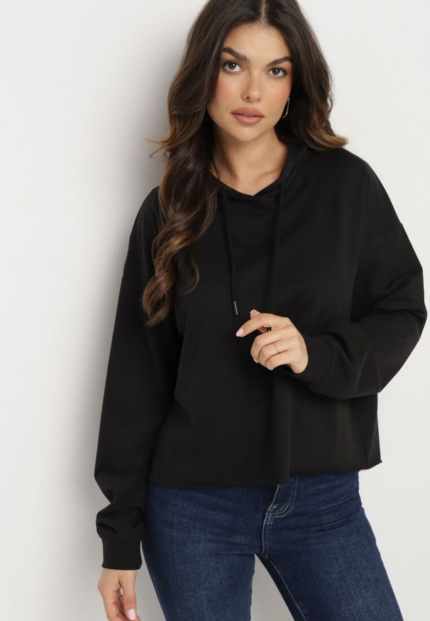 Born2be - Czarna Bluza Antele. Typ kołnierza: kaptur. Kolor: czarny. Materiał: jeans. Długość rękawa: długi rękaw. Długość: długie. Wzór: jednolity