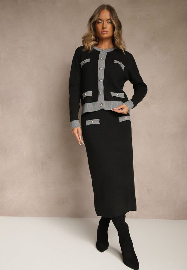 Renee - Szary Sweterkowy Komplet z Dzianiny z Bawełną Kardigan i Spódnica Derrive. Kolor: szary. Materiał: bawełna, dzianina. Wzór: aplikacja