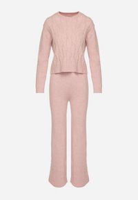 Born2be - Jasnoróżowy Dzianinowy Komplet z Wełną i Bawełną Sweter z Tłoczonym Wzorem i Spodnie Otivra. Kolor: różowy. Materiał: dzianina, wełna, bawełna #5