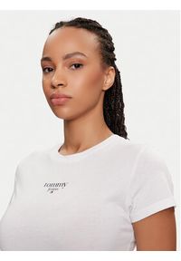 Tommy Jeans T-Shirt Essential DW0DW18397 Biały Slim Fit. Kolor: biały. Materiał: bawełna #4