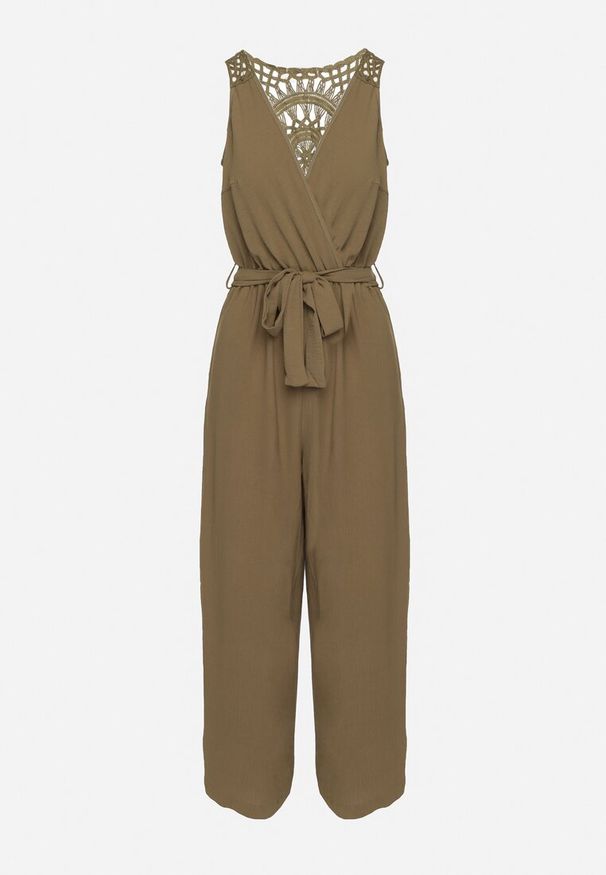 Born2be - Zielony Kopertowy Kombinezon z Ażurowym Tyłem i Szerokimi Nogawkami Marilna. Okazja: na co dzień. Kolor: zielony. Długość rękawa: na ramiączkach. Wzór: ażurowy. Styl: casual