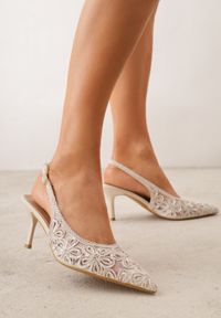 Born2be - Beżowe Siateczkowe Szpilki VICES z Odkrytą Piętą Zdobione Haftem i Cekinami Piperita. Okazja: na co dzień. Kolor: beżowy. Wzór: haft, aplikacja. Obcas: na szpilce. Styl: casual, klasyczny, elegancki #1