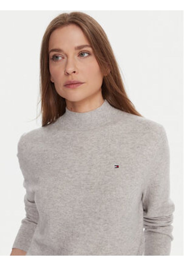 TOMMY HILFIGER - Tommy Hilfiger Sweter WW0WW47468 Szary Regular Fit. Kolor: szary. Materiał: wełna