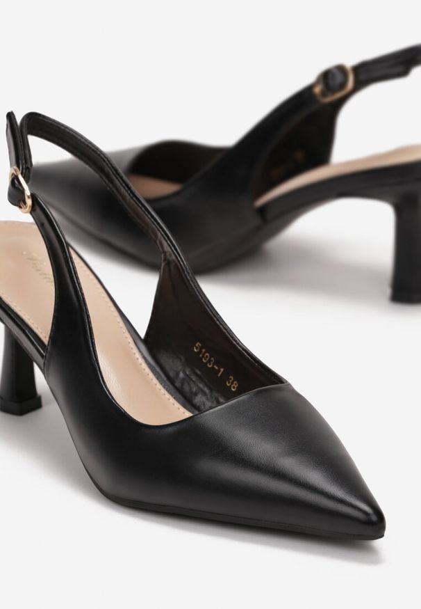Renee - Czarne Sandały ze Szpiczastym Noskiem na Szpilce Eliora. Okazja: na co dzień. Nosek buta: szpiczasty. Kolor: czarny. Obcas: na szpilce. Styl: elegancki, glamour, casual