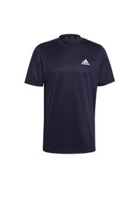 Koszulka fitness męska Adidas krótki rękaw. Materiał: poliester. Długość rękawa: krótki rękaw. Długość: krótkie. Sport: fitness