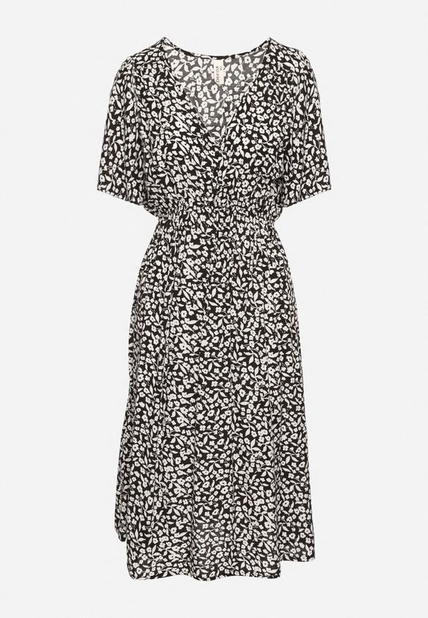 Born2be - Czarna Bawełniana Sukienka o Rozkloszowanym Kroju w Kwiatowy Wzór Aramine. Okazja: na co dzień. Typ kołnierza: dekolt w kształcie V. Kolor: czarny. Wzór: kwiaty. Typ sukienki: proste. Materiał: bawełna. Długość rękawa: krótki rękaw. Sezon: wiosna, lato. Styl: klasyczny, casual, elegancki