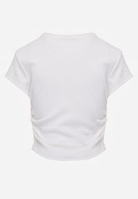 Born2be - Biały Bawełniany T-shirt w Prążki o Dopasowanym Kroju z Marszczeniem Cherita. Okazja: na co dzień. Kolor: biały. Materiał: bawełna. Wzór: prążki. Styl: sportowy, casual #4