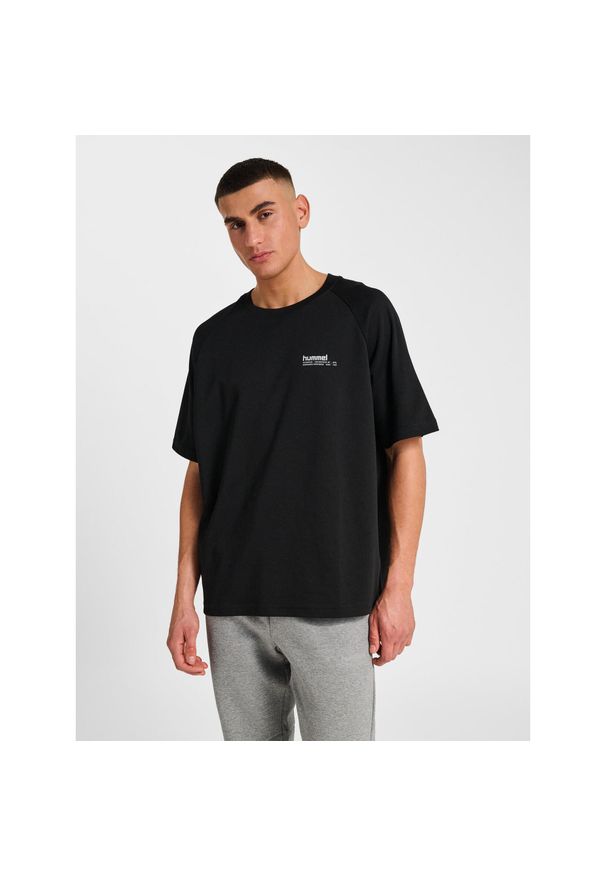 Koszulka Hummel Tech Loose. Kolor: czarny. Materiał: materiał. Sport: piłka nożna