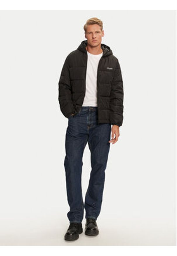Jack & Jones - Jack&Jones Kurtka zimowa Ben 12256905 Czarny Regular Fit. Kolor: czarny. Materiał: syntetyk. Sezon: zima