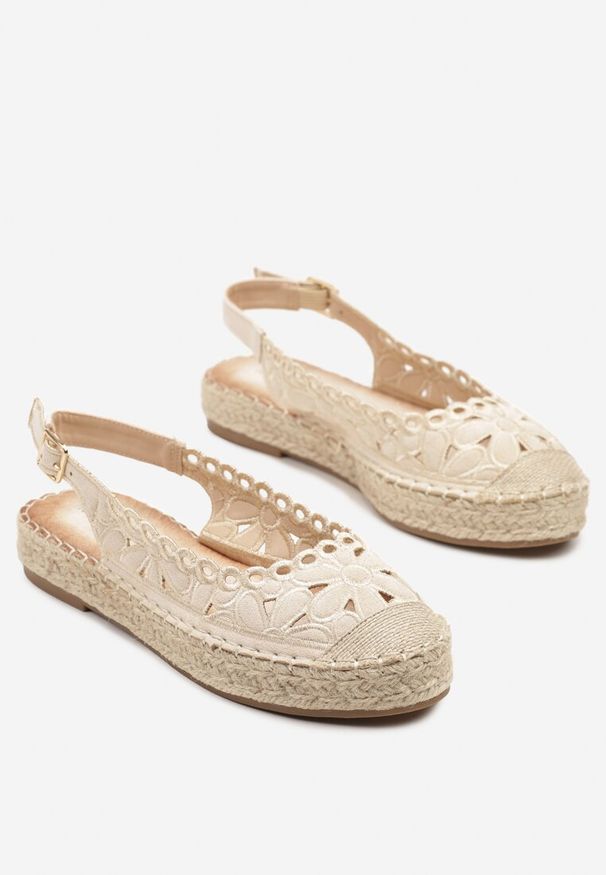 Born2be - Beżowe Sandały Espadryle Slingback z Plecionką i Ażurową Cholewką Loriene. Okazja: na co dzień. Zapięcie: pasek. Kolor: beżowy. Wzór: ażurowy. Obcas: na obcasie. Styl: elegancki, casual. Wysokość obcasa: niski