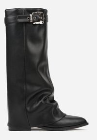 Born2be - Czarne Kozaki z Noskiem w Szpic i Cholewką Imitującą Nogawkę z Klamrą Tusemira. Okazja: na spotkanie biznesowe. Zapięcie: klamry. Kolor: czarny. Szerokość cholewki: normalna. Styl: klasyczny, biznesowy #3