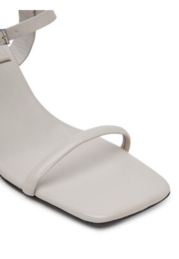 Calvin Klein Sandały Block Heel Sandal 75 Lth HW0HW02650 Szary. Kolor: szary. Materiał: skóra