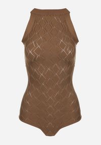 Born2be - Ciemnobrązowe Body z Wiskozy o Tłoczonej Fakturze Idolina. Okazja: na co dzień. Typ kołnierza: dekolt halter. Kolor: brązowy. Materiał: wiskoza. Styl: casual #1