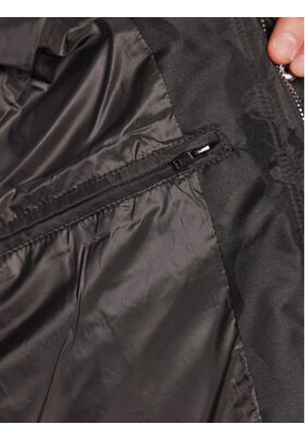 Karl Lagerfeld - KARL LAGERFELD Kurtka zimowa 505007 524506 Czarny Regular Fit. Typ kołnierza: dekolt w karo. Kolor: czarny. Materiał: syntetyk. Sezon: zima