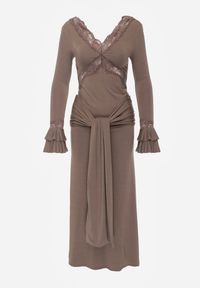 Renee - Brązowa Wiskozowa Sukienka Wieczorowa z Falbanami Koronką i Wiązanym Trenem Lenivna. Okazja: na ślub cywilny, na wesele. Kolor: brązowy. Materiał: wiskoza, koronka. Wzór: koronka. Styl: wizytowy #3