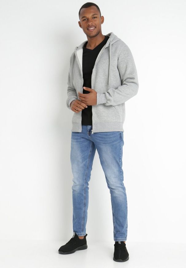 Born2be - Szara Bluza z Kapturem Gorgo. Okazja: na co dzień. Typ kołnierza: kaptur. Kolor: szary. Materiał: jeans. Długość rękawa: długi rękaw. Długość: długie. Styl: casual, elegancki, klasyczny