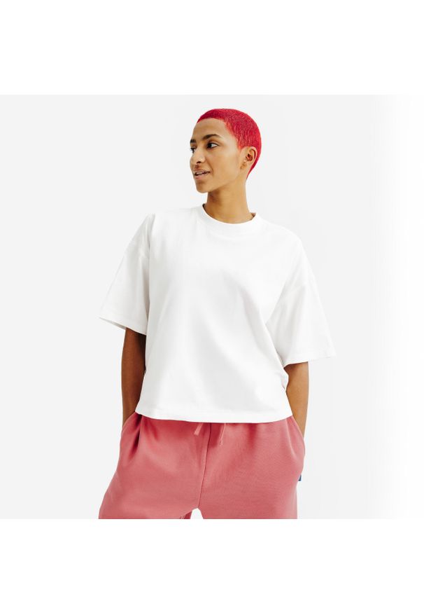 Decathlon - Koszulka damska crop top Elementals. Kolor: biały. Materiał: bawełna, elastan, materiał