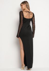 Born2be - Czarna Sukienka z Dekoltem Caro i Siateczkowymi Rękawami z Perełkami Inelara. Kolor: czarny. Wzór: aplikacja #5