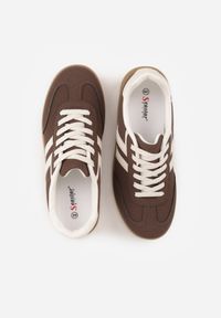 Born2be - Brązowe Sneakersy w Stylu Kultowych Tenisówek Genenor. Okazja: na spacer. Kolor: brązowy. Materiał: jeans, dresówka. Sport: turystyka piesza #5