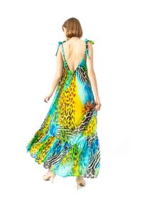 COSEL - Wzorzysta sukienka Nevis. Kolor: niebieski. Materiał: materiał. Wzór: motyw zwierzęcy, nadruk. Typ sukienki: proste, rozkloszowane. Styl: wakacyjny. Długość: maxi #2