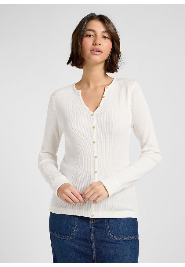 Lee - DAMSKA KOSZULKA LEE WASHED WAFFLE HENLEY ECRU 112371290. Typ kołnierza: typu henley
