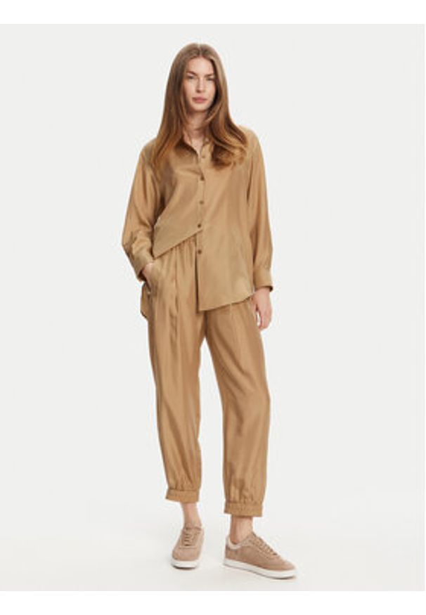 Marella Spodnie materiałowe Abetaia 2513131095 Beżowy Relaxed Fit. Kolor: beżowy. Materiał: jedwab