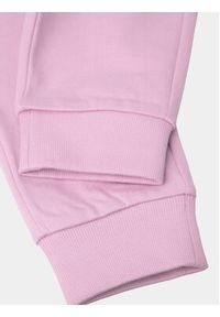COCCODRILLO - Coccodrillo Spodnie dresowe WC4120102VGA Różowy Regular Fit. Kolor: różowy. Materiał: bawełna #6