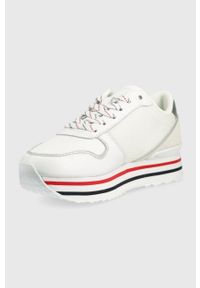 TOMMY HILFIGER - Tommy Hilfiger sneakersy kolor biały. Nosek buta: okrągły. Zapięcie: sznurówki. Kolor: biały. Materiał: guma. Obcas: na platformie