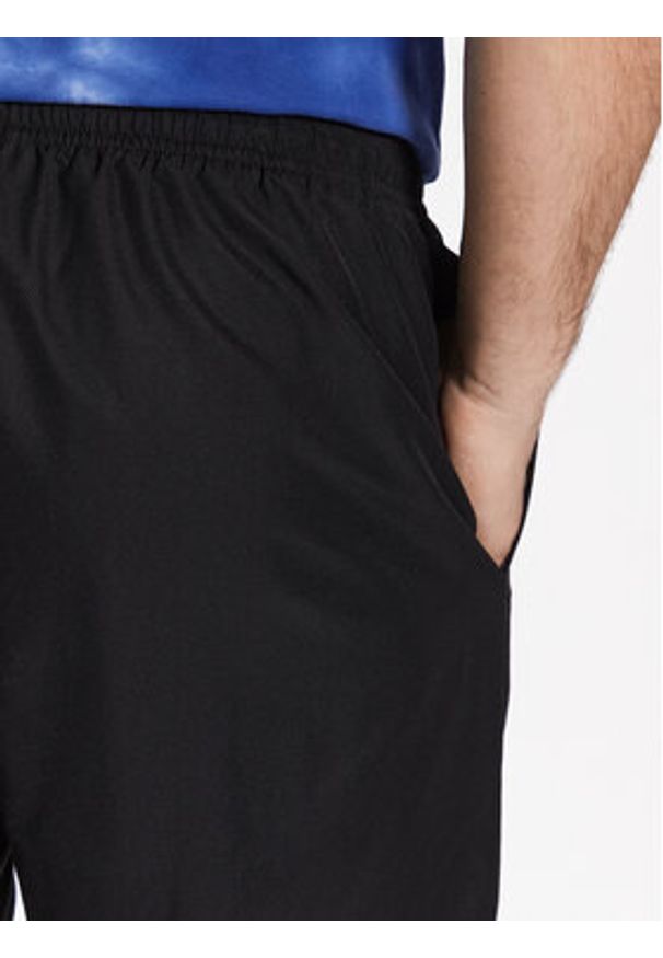 Lacoste Szorty tenisowe GH353T Czarny Regular Fit. Kolor: czarny. Materiał: syntetyk