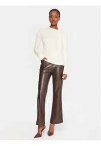 Gaudi Spodnie z imitacji skóry 521FD28002 Brązowy Straight Fit. Kolor: brązowy. Materiał: skóra #3