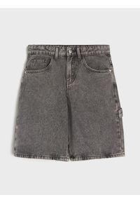 Sinsay - Szorty jeansowe z efektem sprania - szary. Kolor: szary. Materiał: jeans #1