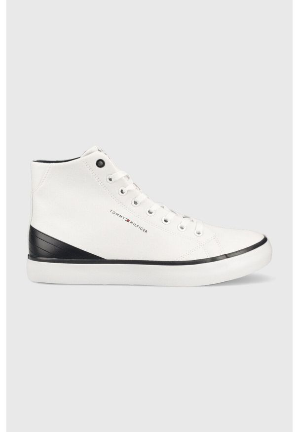 TOMMY HILFIGER - Tommy Hilfiger trampki TH HI VULC CORE CANVAS męskie kolor biały. Nosek buta: okrągły. Zapięcie: sznurówki. Kolor: biały. Materiał: guma