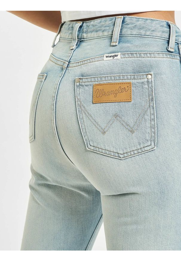 Wrangler - WRANGLER RETRO SKINNY ICY BLUE W253FH243 112127985. Styl: retro