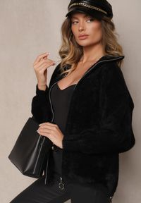 Renee - Czarna Bluza z Wełną ze Ściągaczami i Kołnierzykiem Enadelis. Okazja: na co dzień. Kolor: czarny. Materiał: wełna. Styl: elegancki, casual