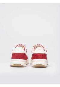 Big-Star - Sneakersy damskie ze skórzanymi wstawkami czerwone TT274158 603. Nosek buta: okrągły. Zapięcie: sznurówki. Kolor: czerwony. Materiał: skóra. Wzór: aplikacja #2